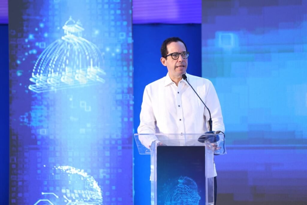 Sigmund Freund, ministro del MAP. (Video del MAP)