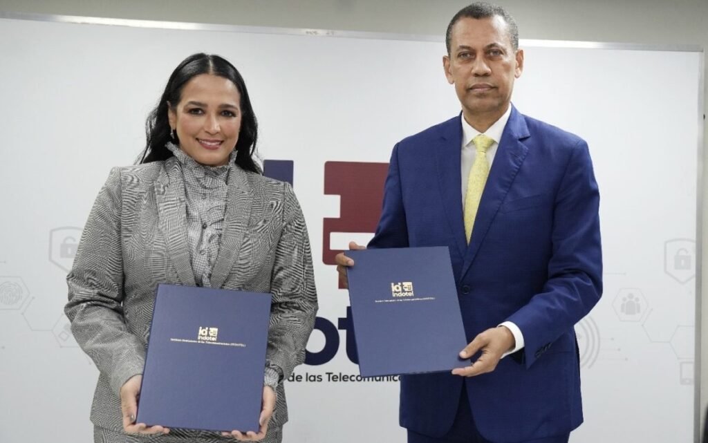 Indotel e Index sellan alianza para promover educación financiera en la diáspora dominicana