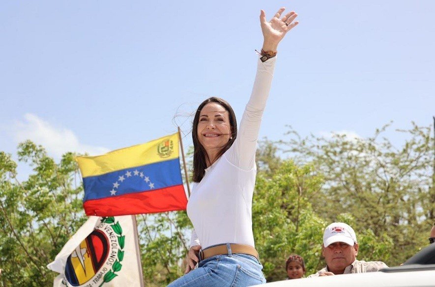 EE.UU. revisa planes de María Corina Machado para la salida de Maduro, según The Washington Post