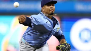 Edwin Uceta no participará en el Clásico Mundial por lesión